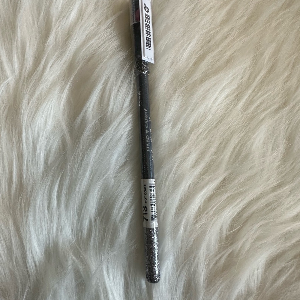 🩷5/$10🩷 Hard Candy Take Me Out glitter Liner